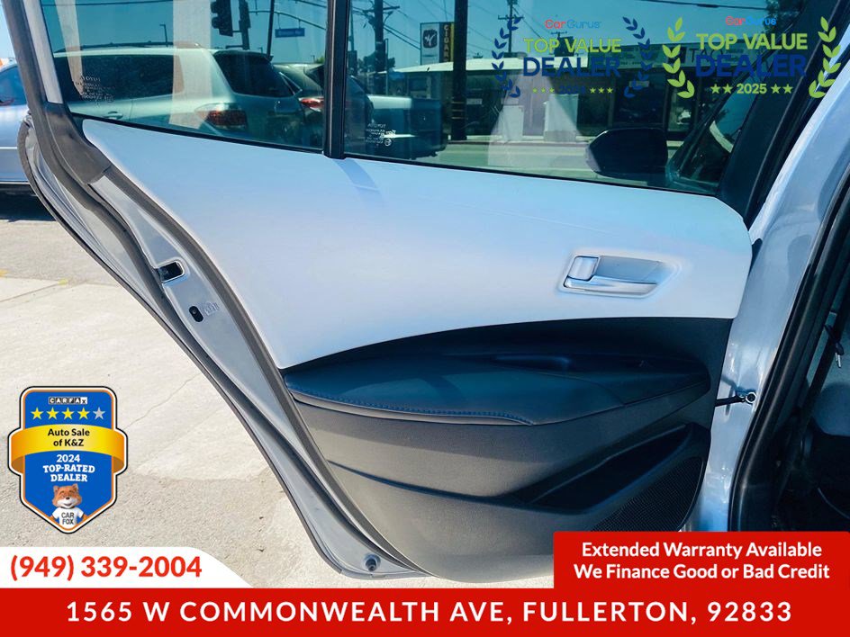 Used 2020 Toyota Corolla SE FWD image 30