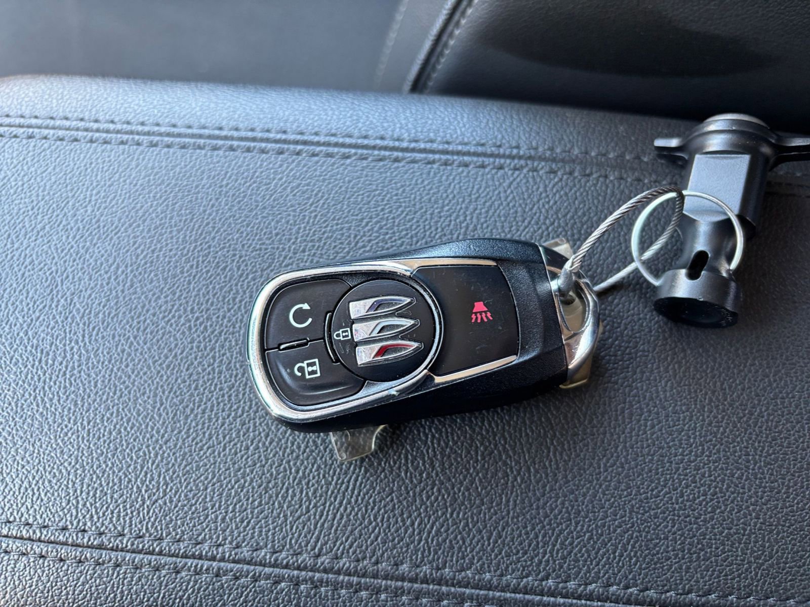 Used 2025 Buick Encore GX Preferred FWD image 23