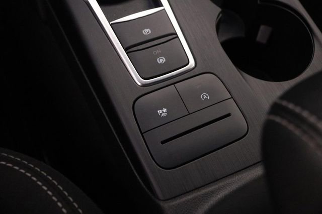 Certified 2025 Ford Escape Active image 18