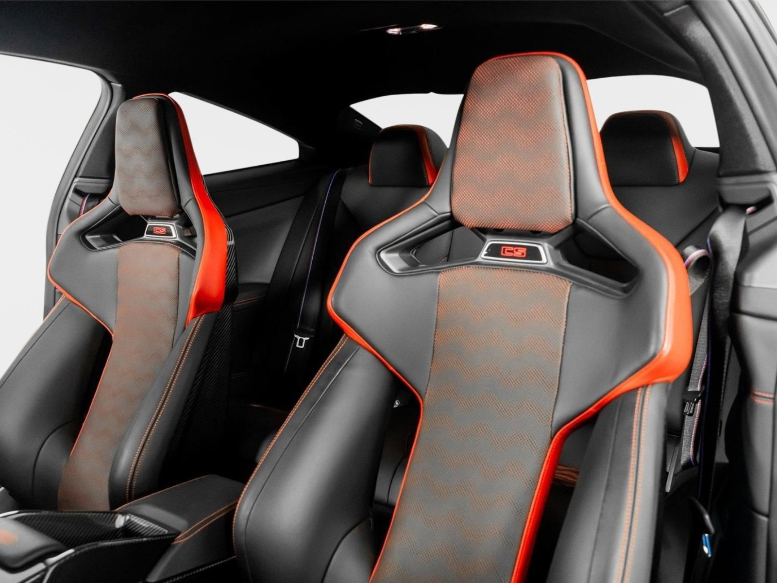 Used 2025 BMW M4 CS image 3