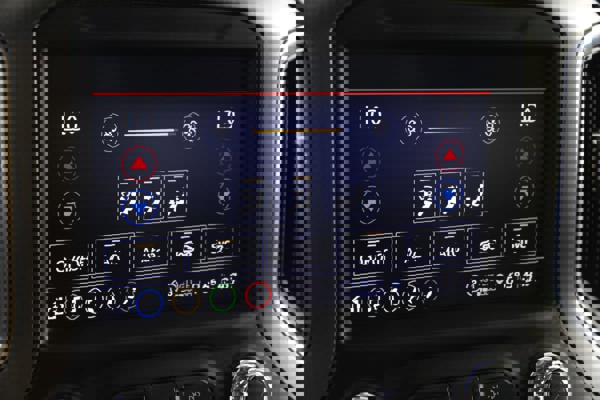 Used 2022 GMC Sierra 2500 Denali w/ Snow Plow Prep/Camper Package image 33