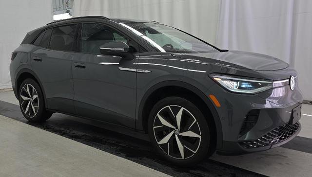 Used 2023 Volkswagen ID.4 Pro S image 3