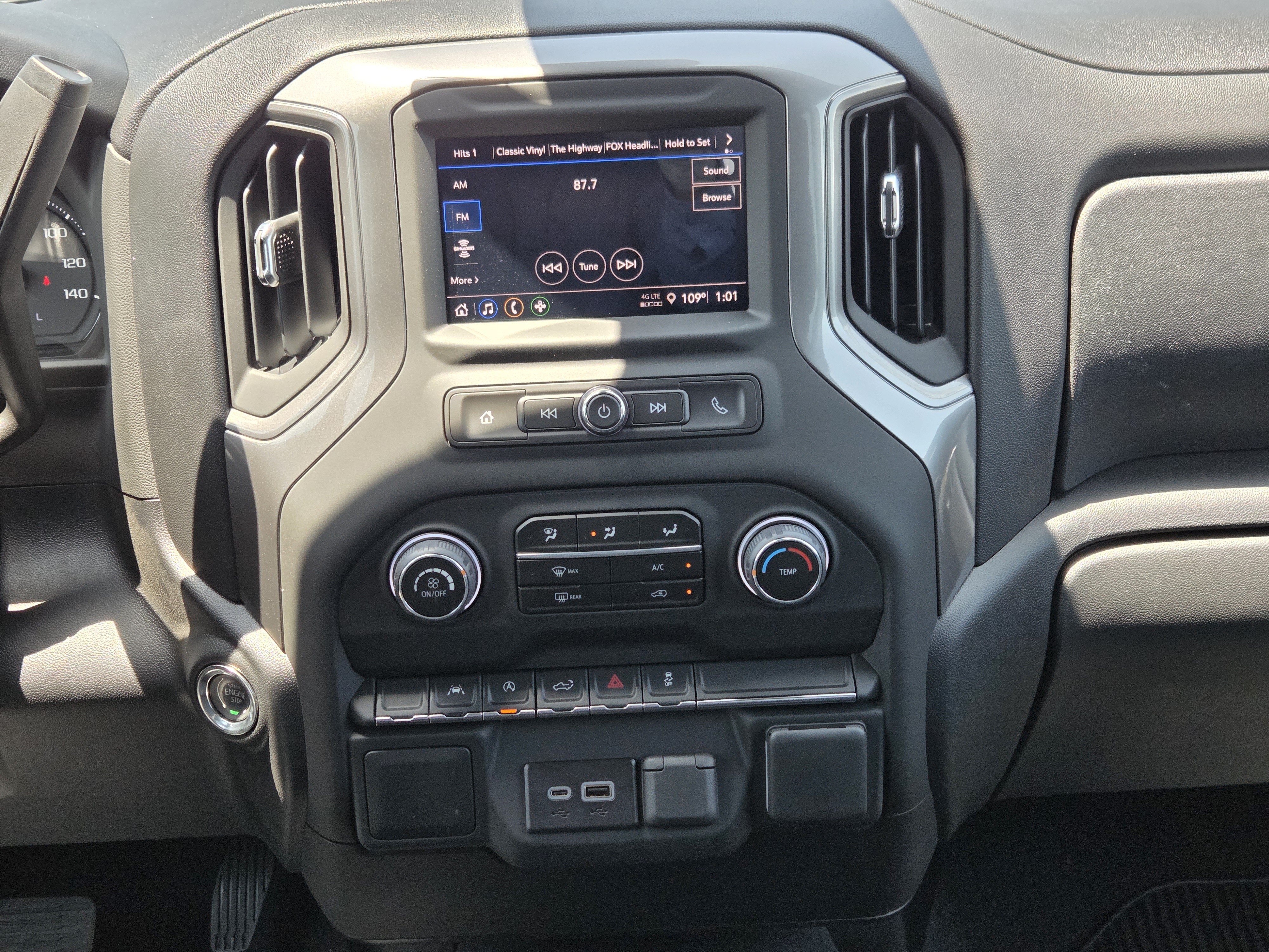 New 2026 Chevrolet Silverado 1500 Custom AWD/4WD image 9