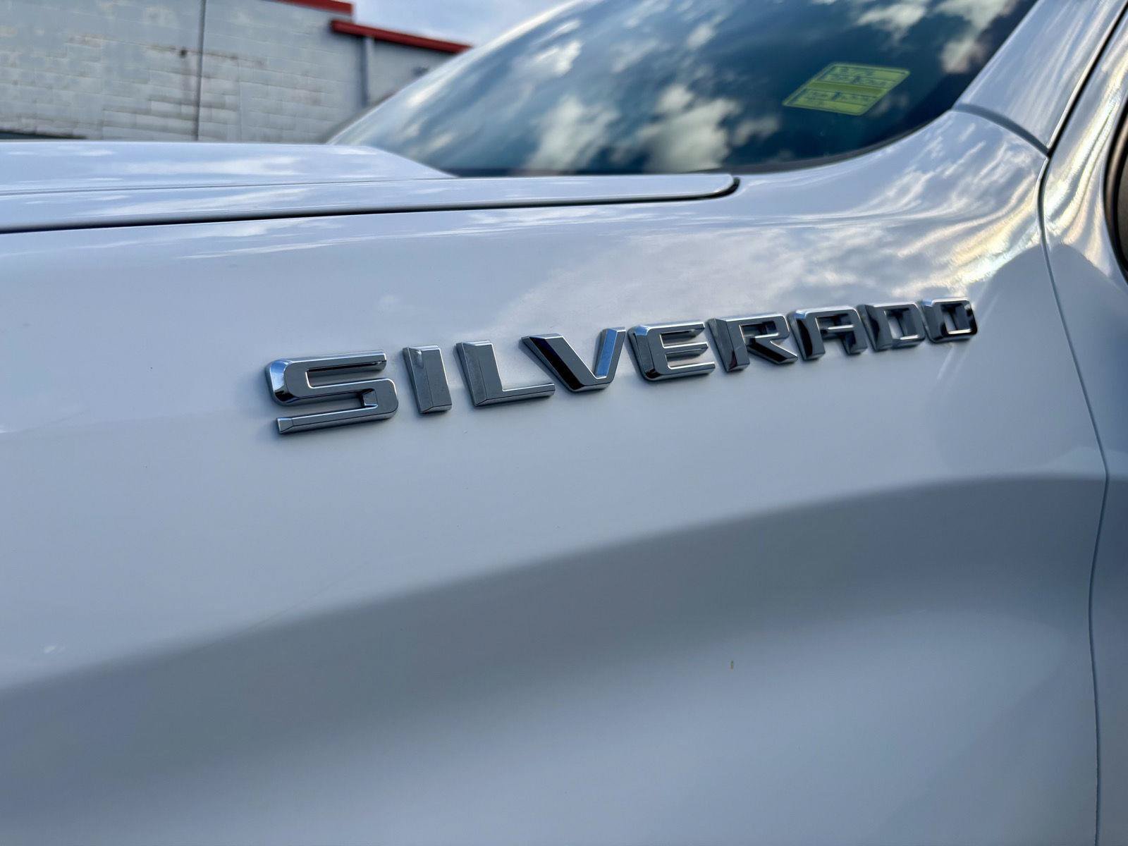 Used 2020 Chevrolet Silverado 1500 RST w/ Texas Edition AWD/4WD image 19