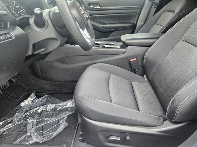 Used 2025 Nissan Altima 2.5 SV w/ SV Special Edition Package FWD image 33