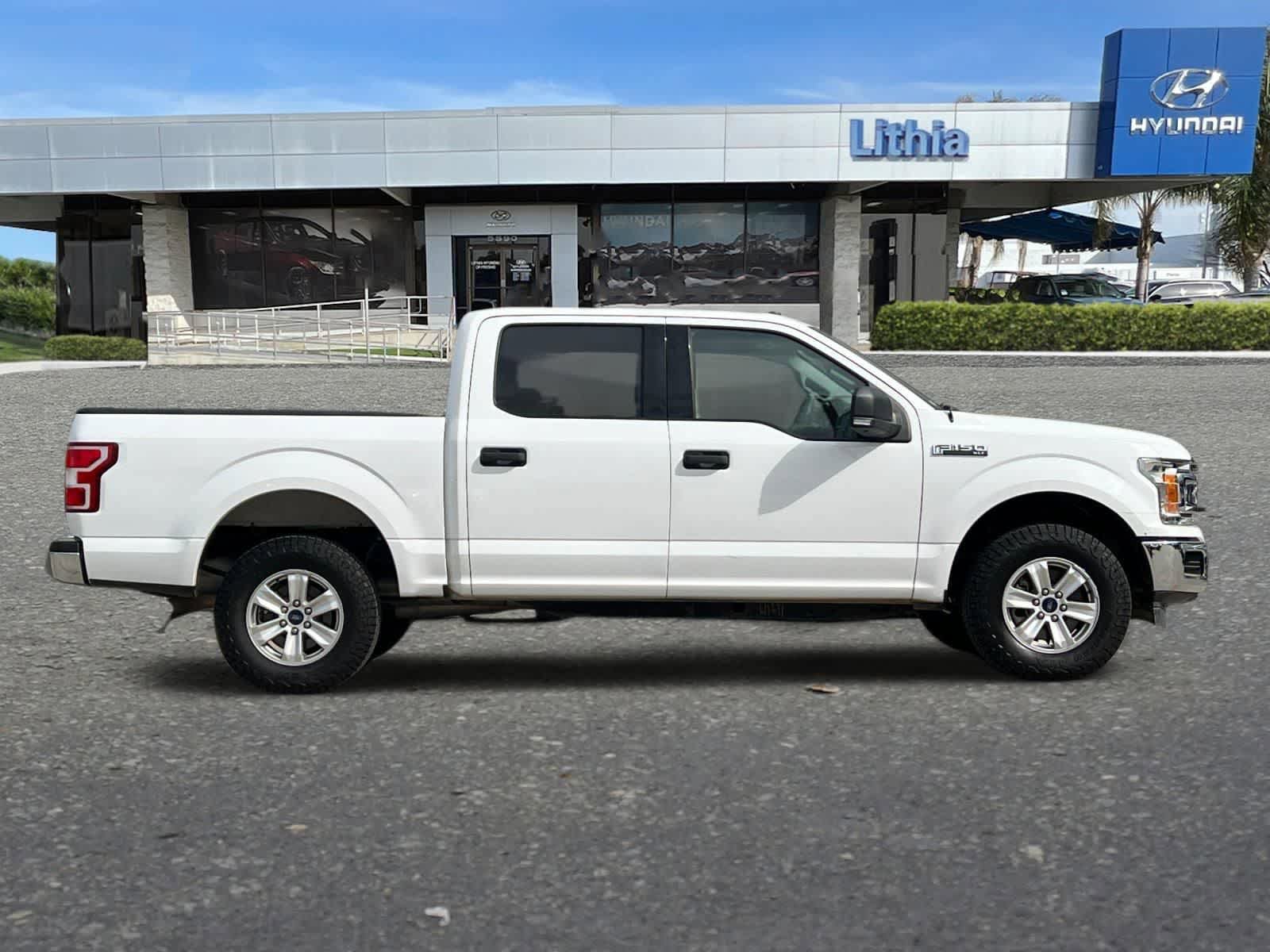 Used 2018 Ford F150 XLT w/ Equipment Group 301A Mid AWD/4WD image 9