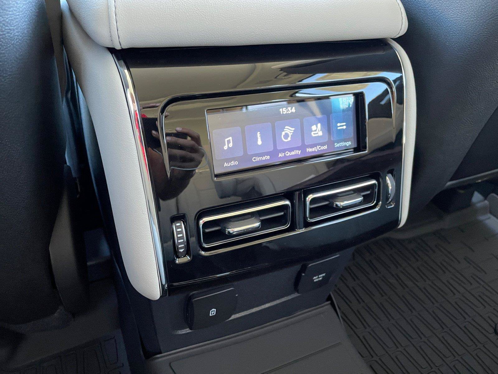 New 2027 Lincoln Aviator Reserve AWD/4WD image 21