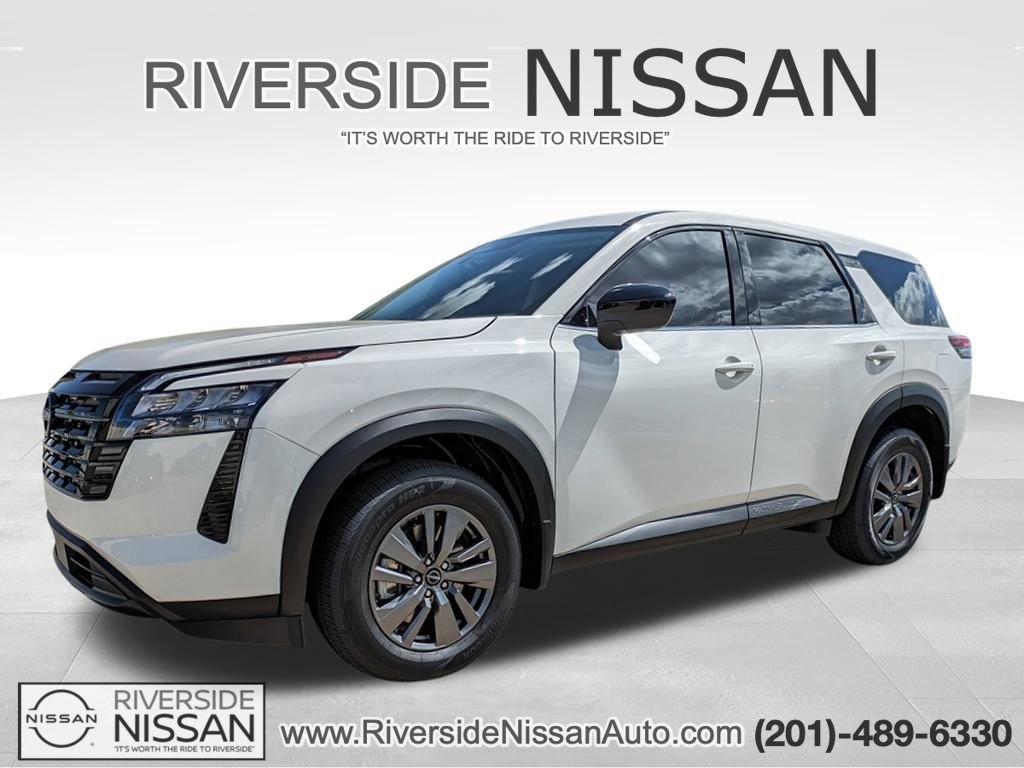 New 2026 Nissan Pathfinder S image 1