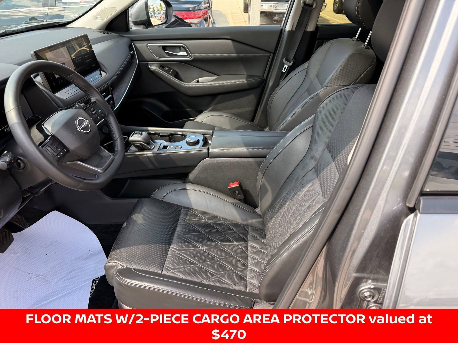 Certified 2025 Nissan Rogue Platinum w/ Tech Package AWD/4WD image 31