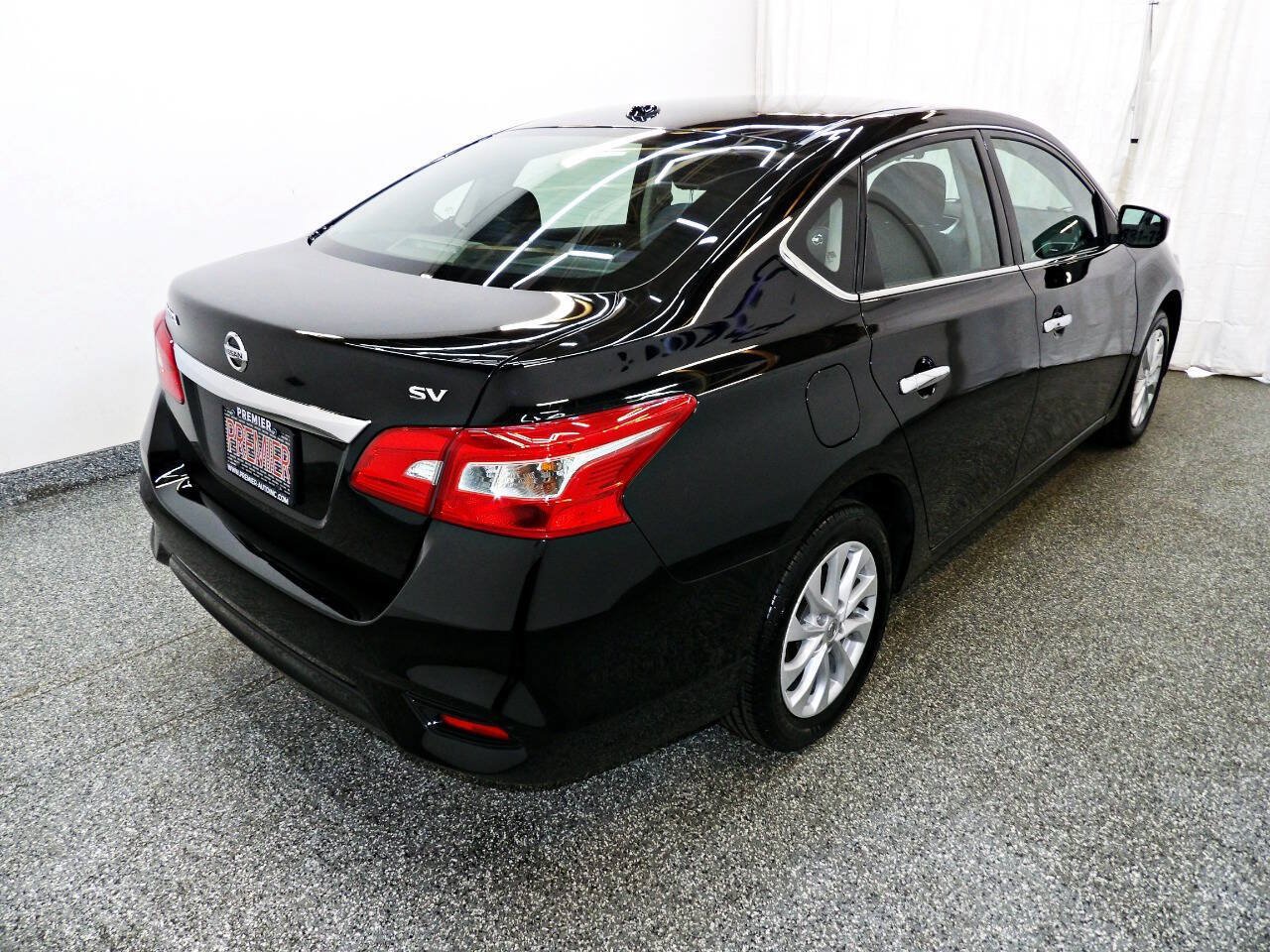 Used 2019 Nissan Sentra SV FWD image 6