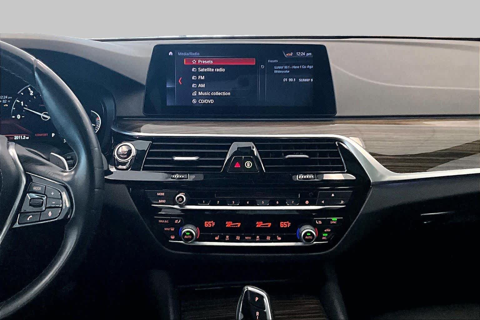 Used 2019 BMW 540i w/ Convenience Package RWD image 6