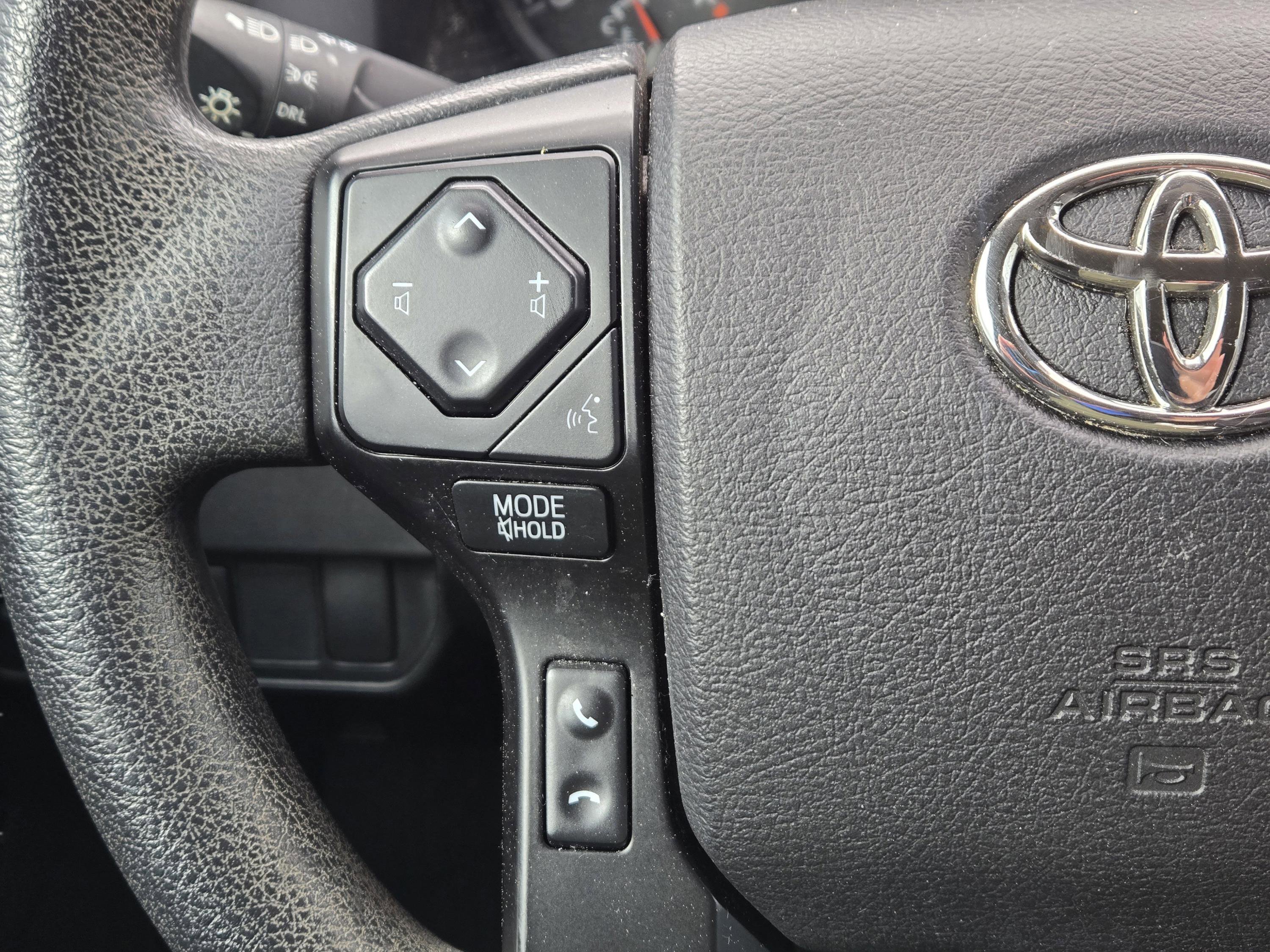 Used 2022 Toyota Tacoma SR w/ SR Convenience Package image 22