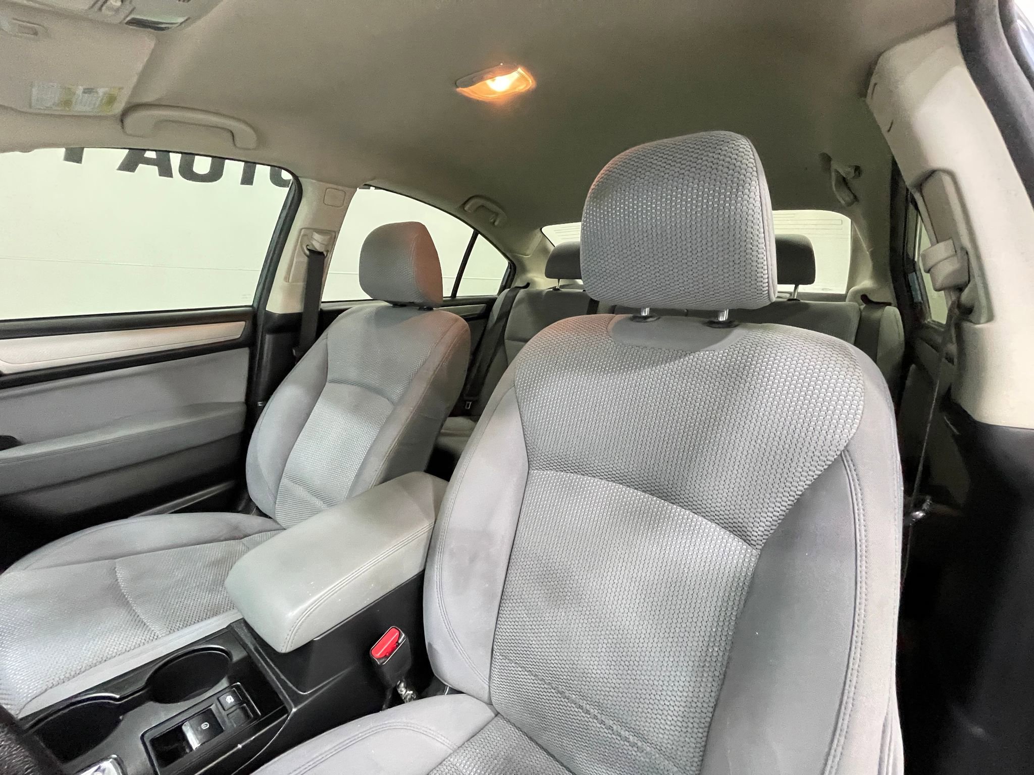 Used 2018 Subaru Legacy 2.5i AWD/4WD image 11