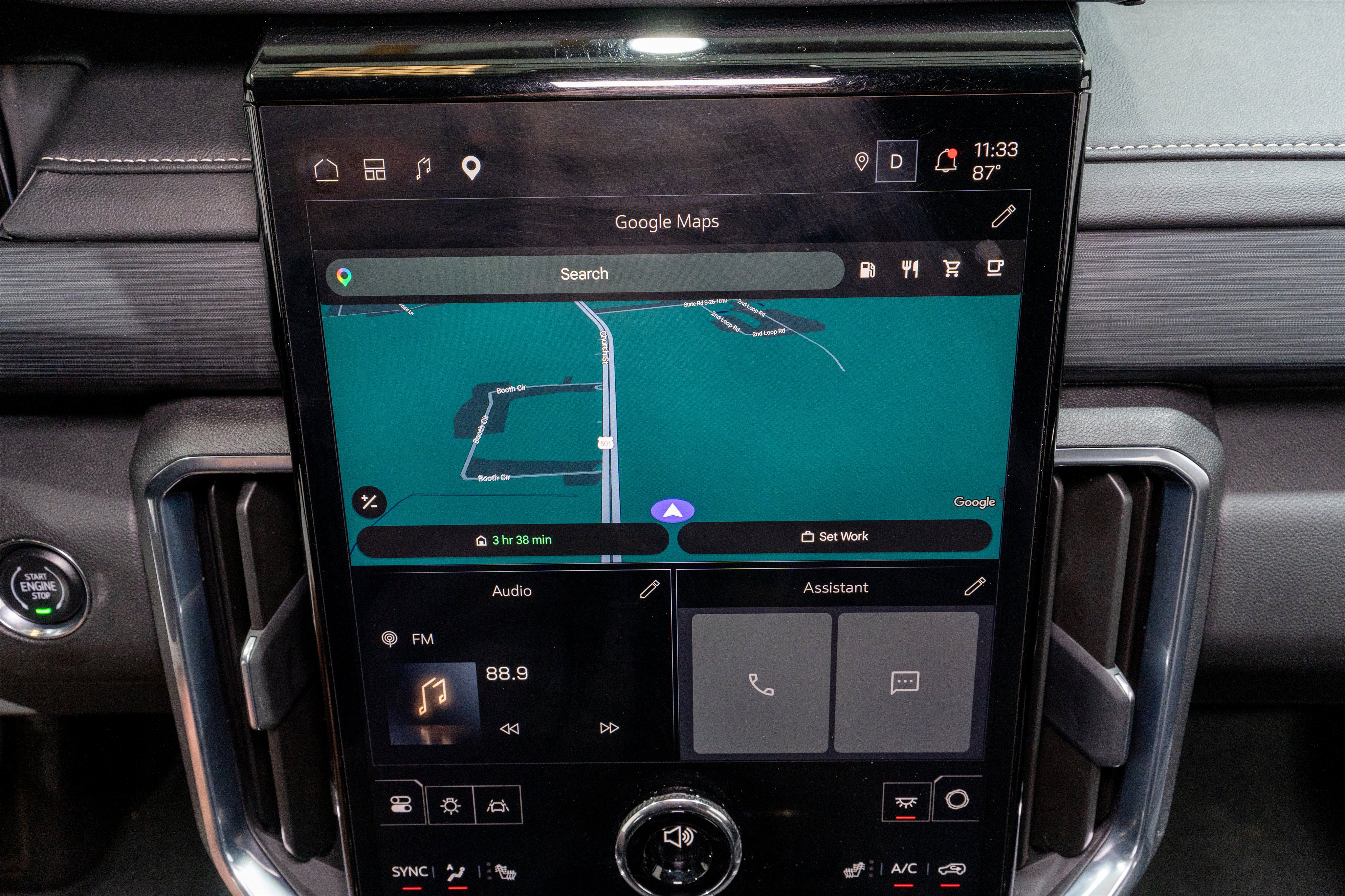 Used 2026 GMC Acadia Elevation w/ Elevation Premium Package FWD image 20