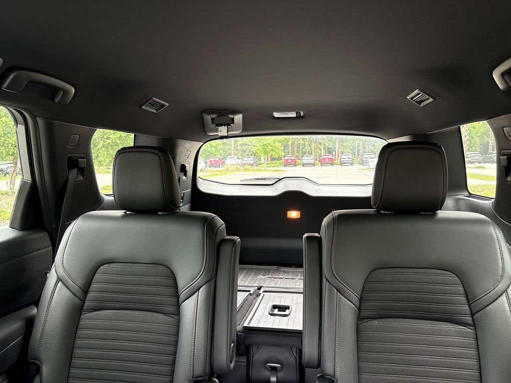 Used 2025 Nissan Pathfinder Rock Creek AWD/4WD image 20