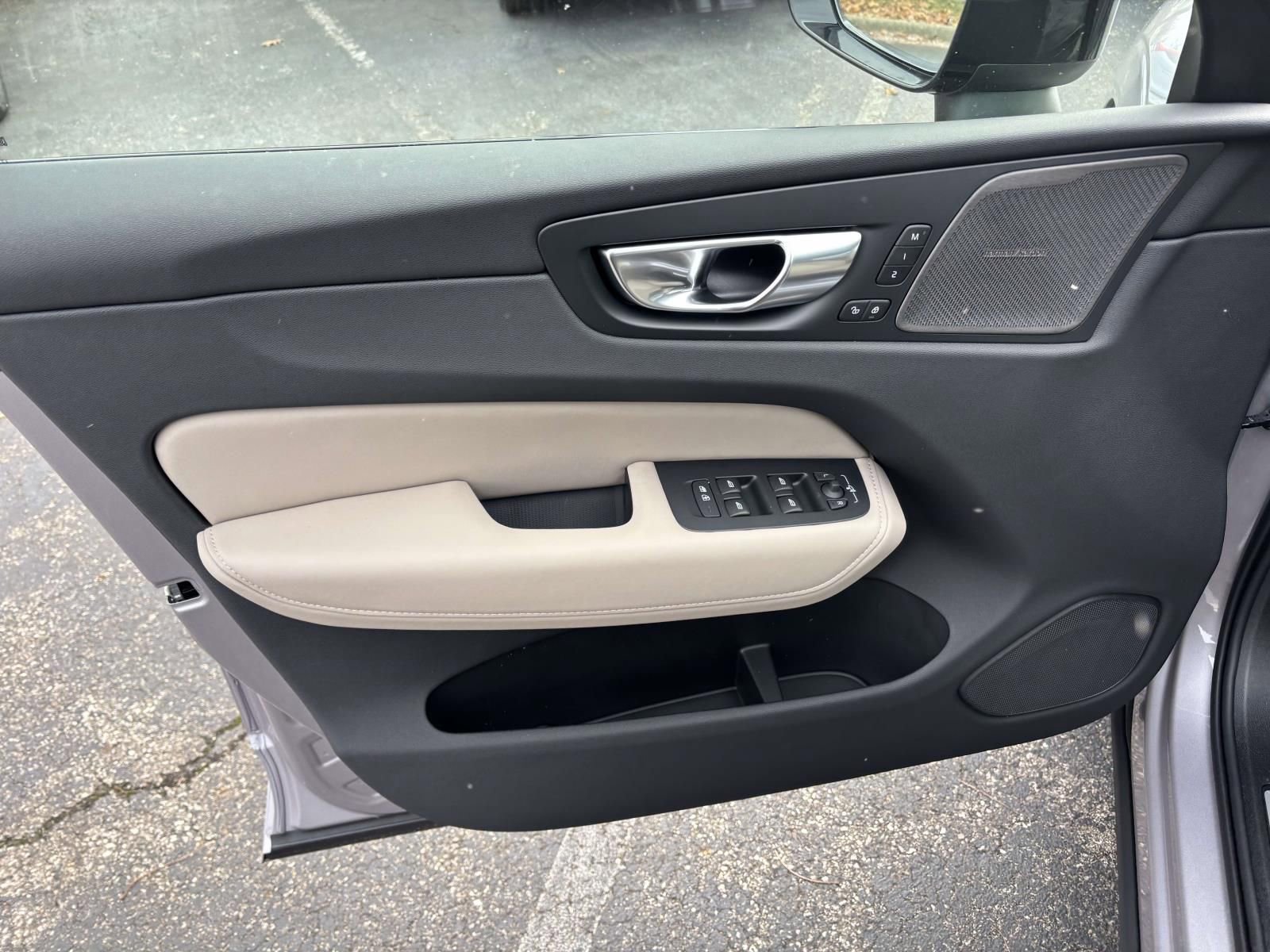 New 2026 Volvo XC60 B5 Plus w/ Protection Package Premier image 11