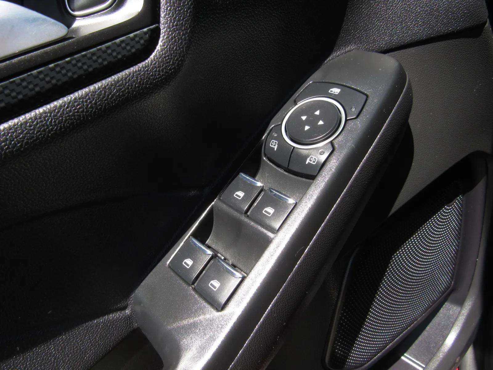 Used 2024 Ford Escape ST-Line AWD/4WD image 22