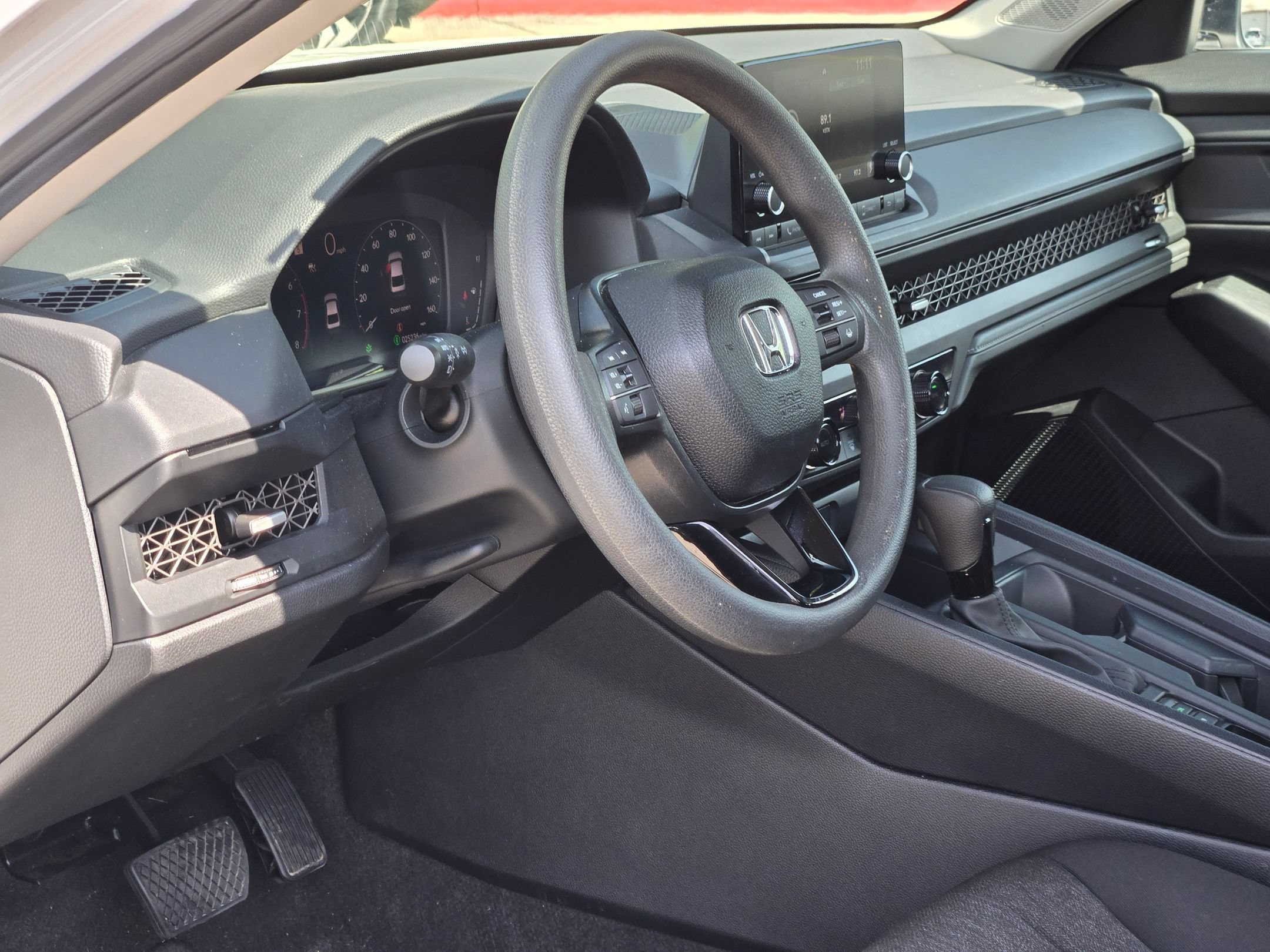 Certified 2025 Honda Accord SE image 12