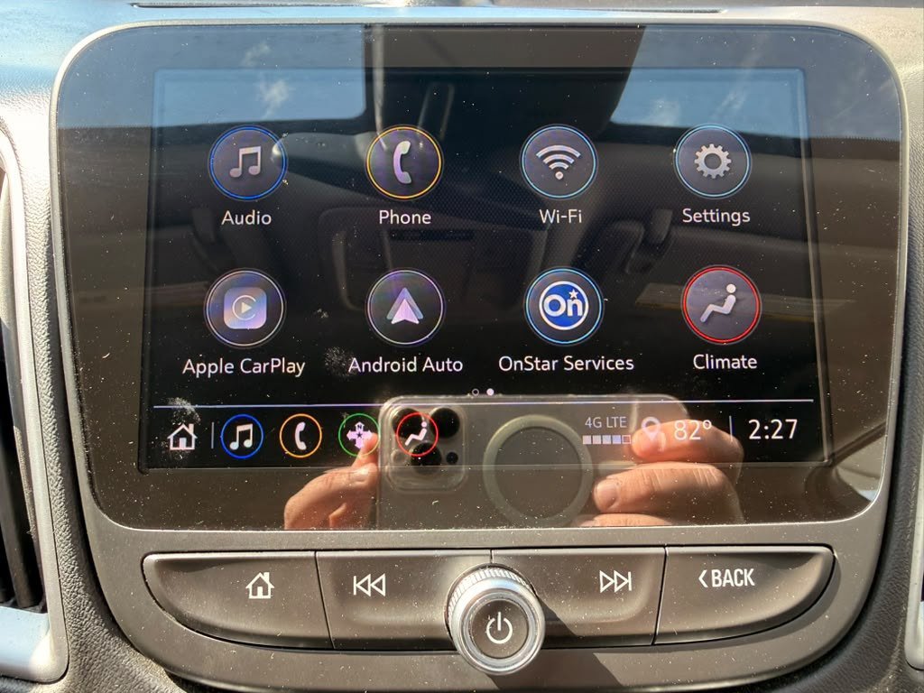 Used 2025 Chevrolet Malibu LT FWD image 34