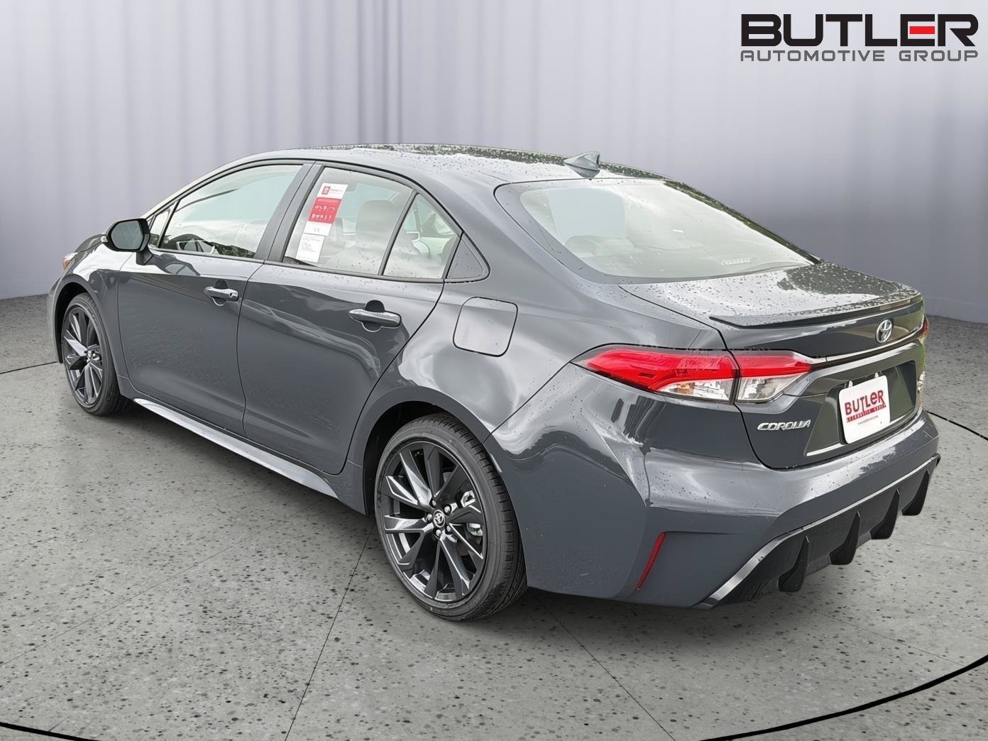 New 2026 Toyota Corolla SE FWD image 4
