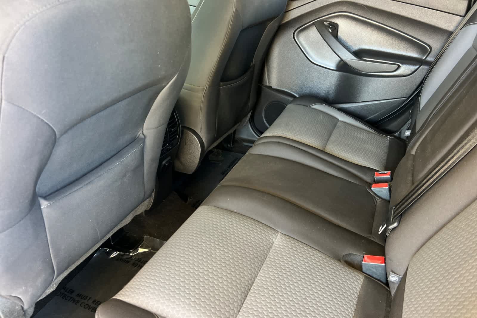 Used 2017 Ford Escape SE FWD image 4