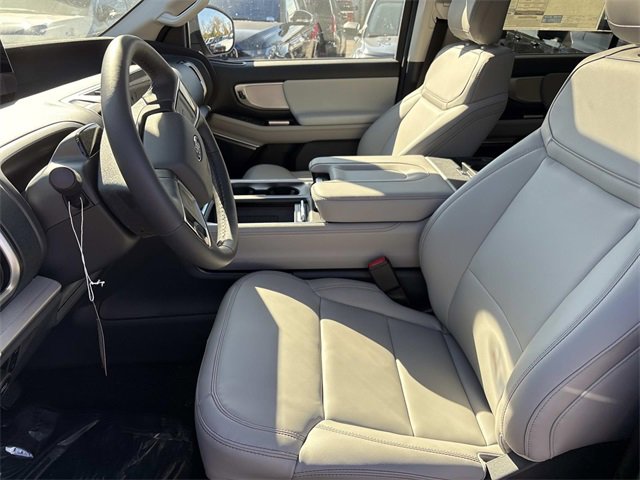New 2025 Ford Expedition Max Active image 26