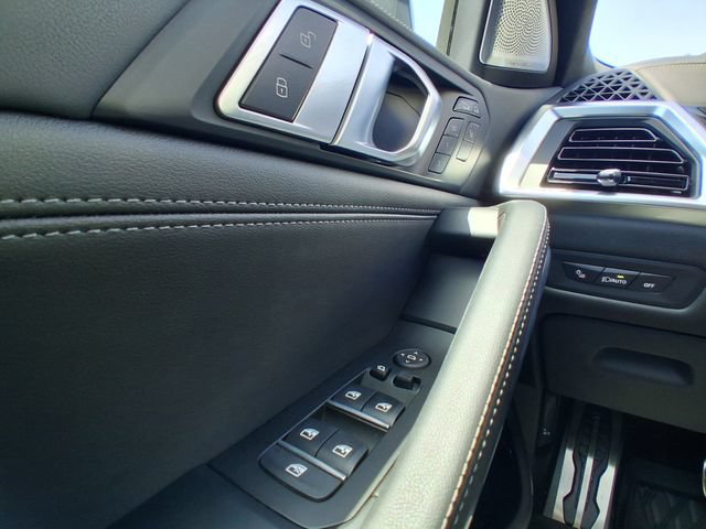New 2027 BMW X6 M Competition w/ Executive Package AWD/4WD image 14