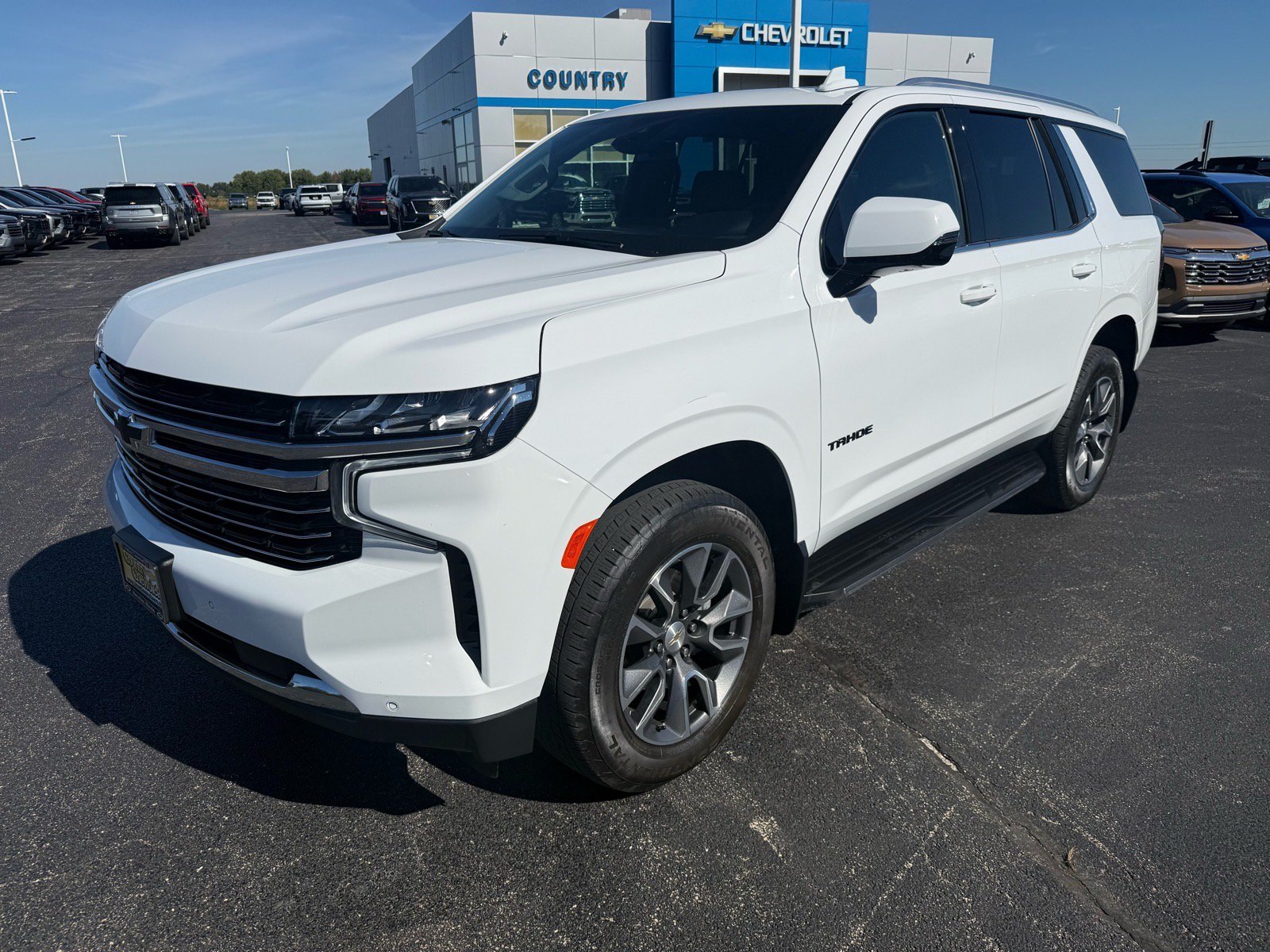 Used 2024 Chevrolet Tahoe LT w/ LT Signature Plus Package AWD/4WD image 9