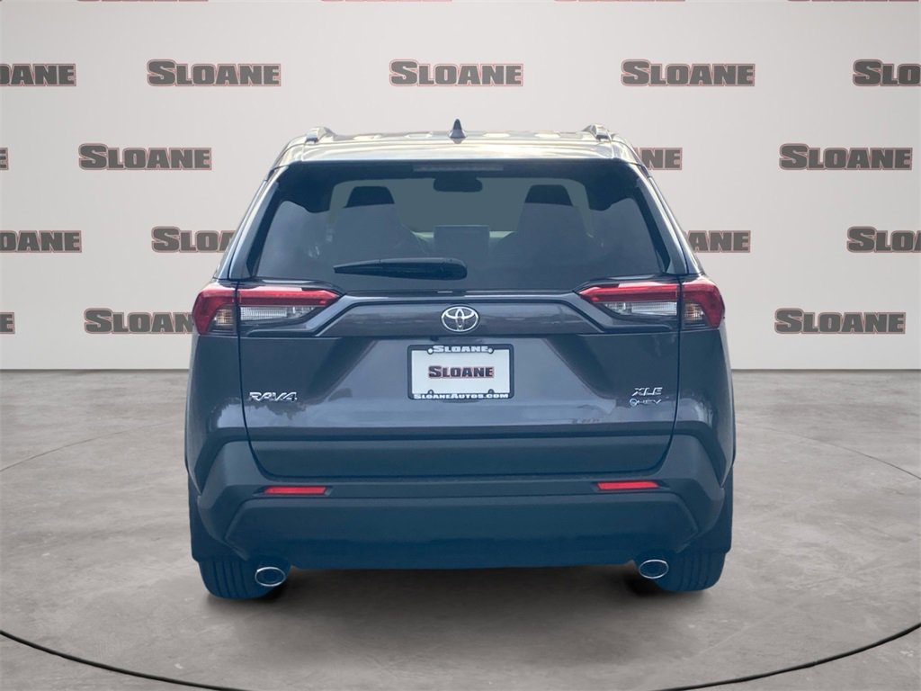 Used 2025 Toyota RAV4 XLE image 4