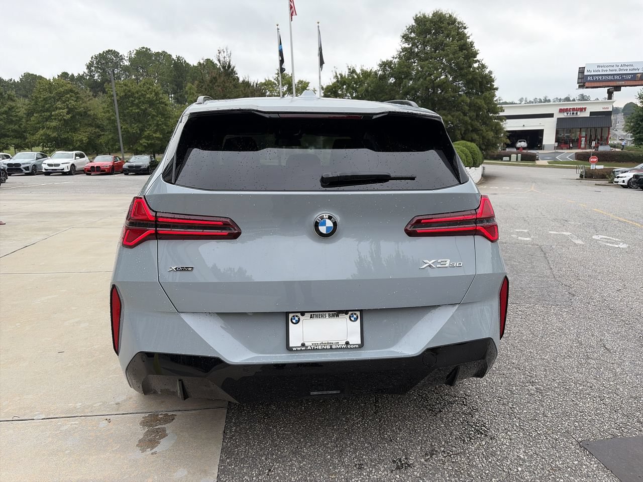 Used 2026 BMW X3 xDrive30i w/ Premium Package AWD/4WD image 7