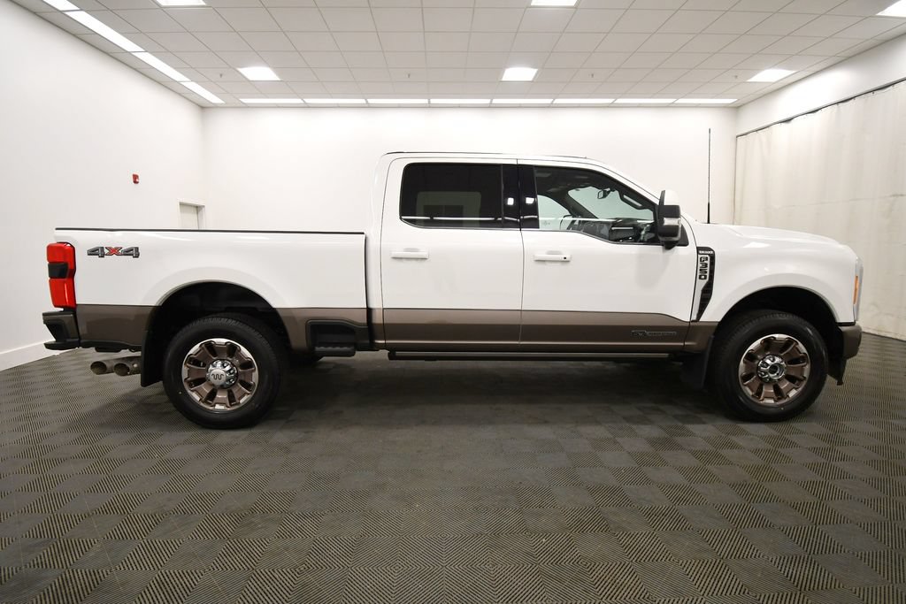 Used 2023 Ford F350 King Ranch AWD/4WD image 9