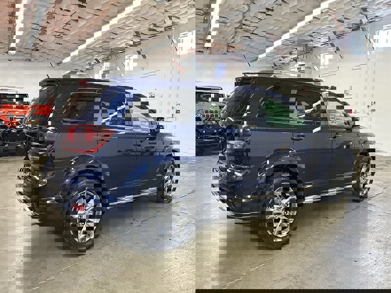 Used 2017 Dodge Journey Crossroad image 3