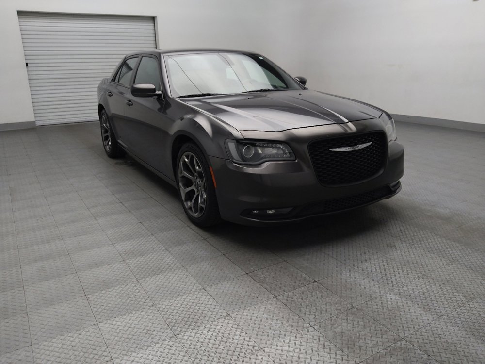 Used 2015 Chrysler 300 S RWD image 13