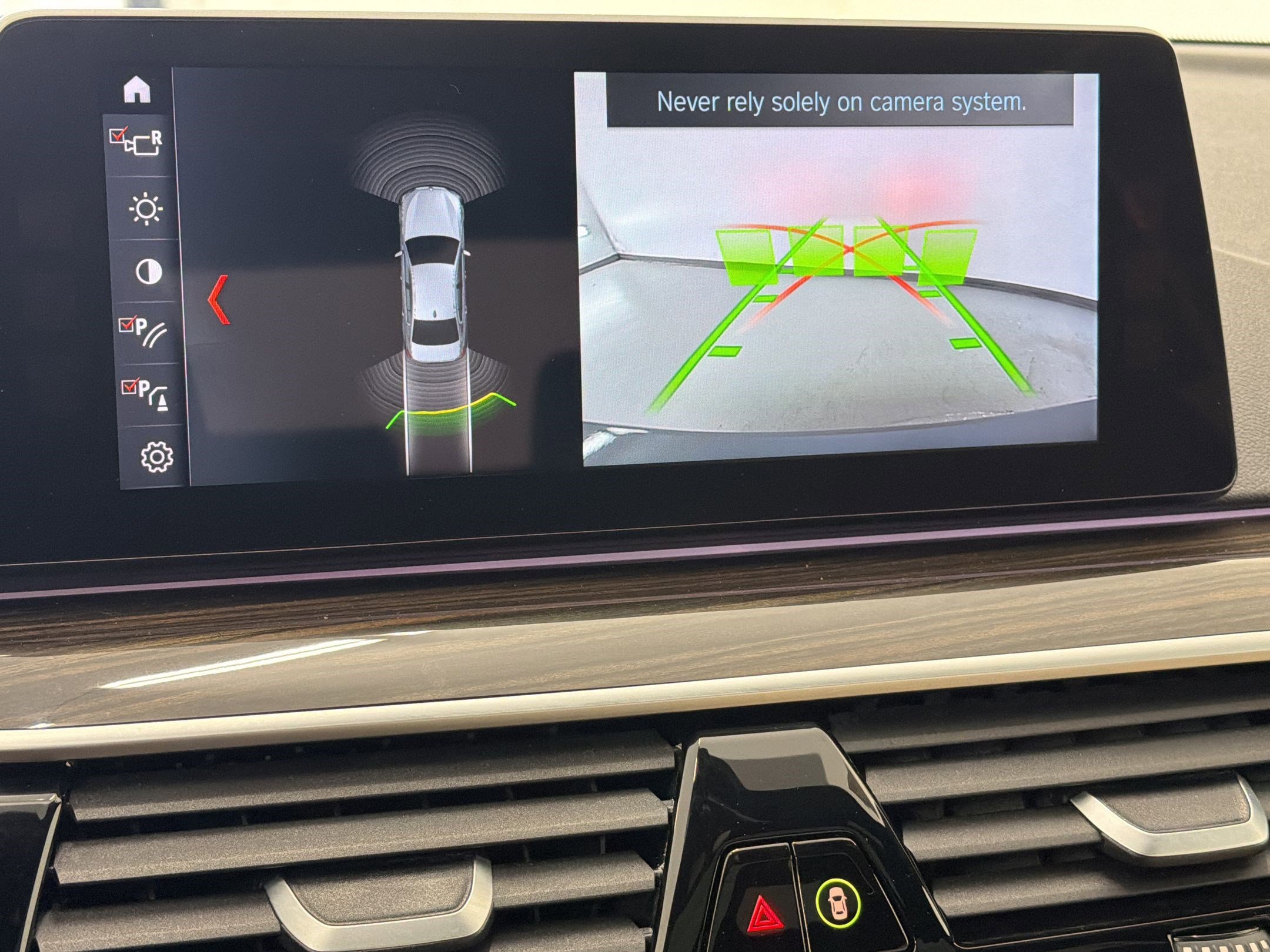 Used 2018 BMW 540i RWD image 22