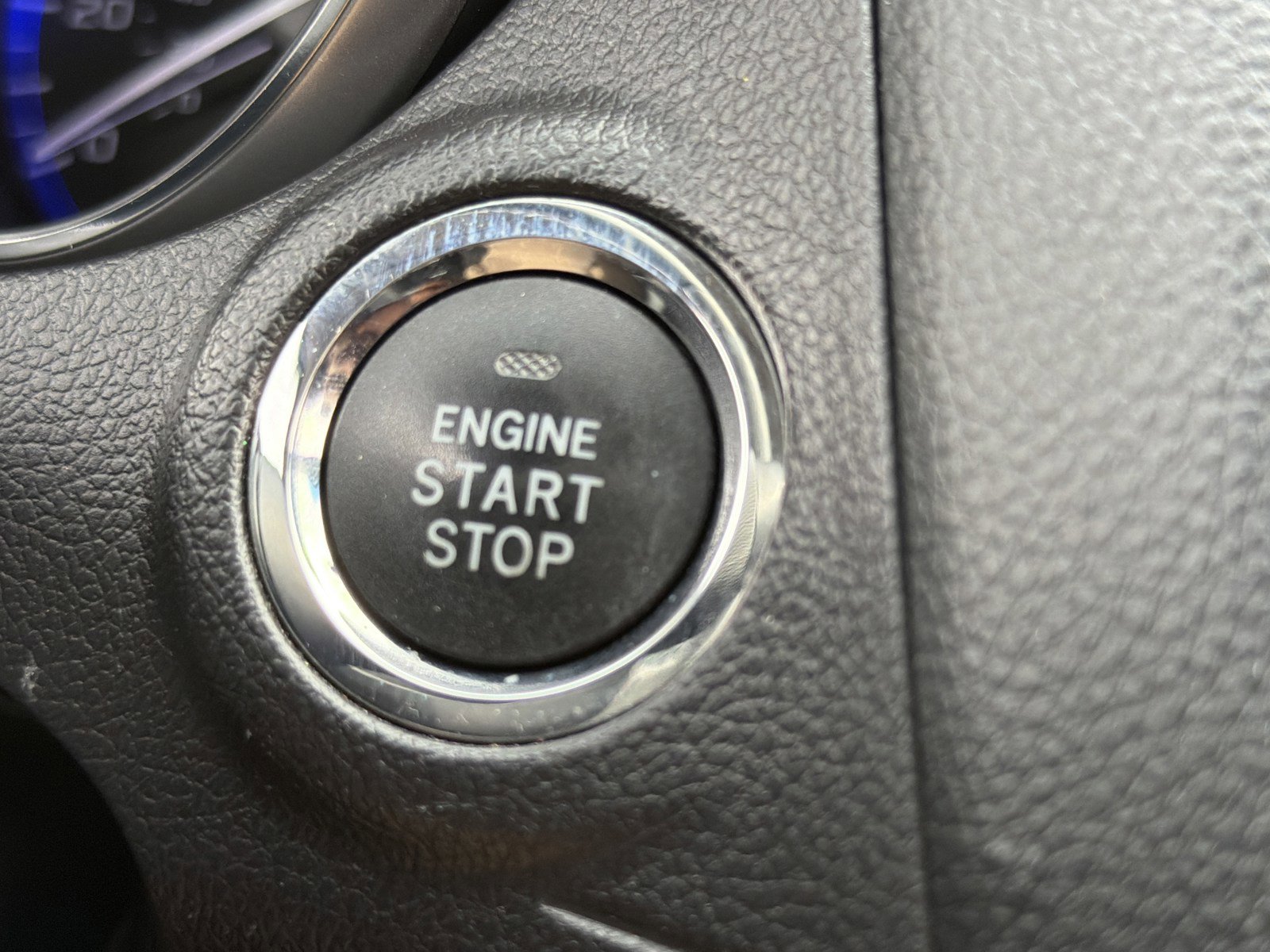 Used 2017 Subaru Legacy 3.6R Limited image 28