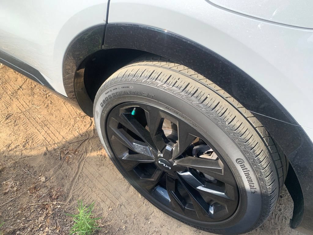 Certified 2022 Kia Sorento SX FWD image 10
