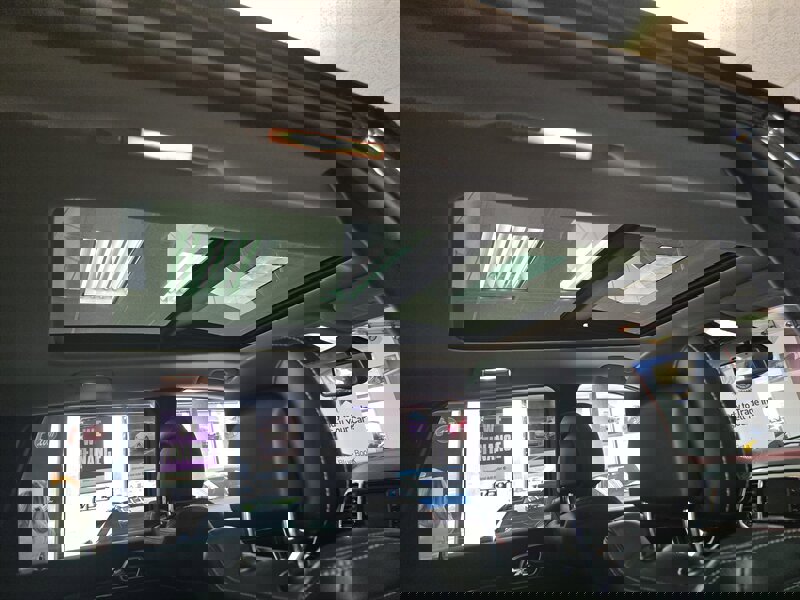 Used 2012 Jeep Grand Cherokee SRT8 w/ Luxury Group II image 20