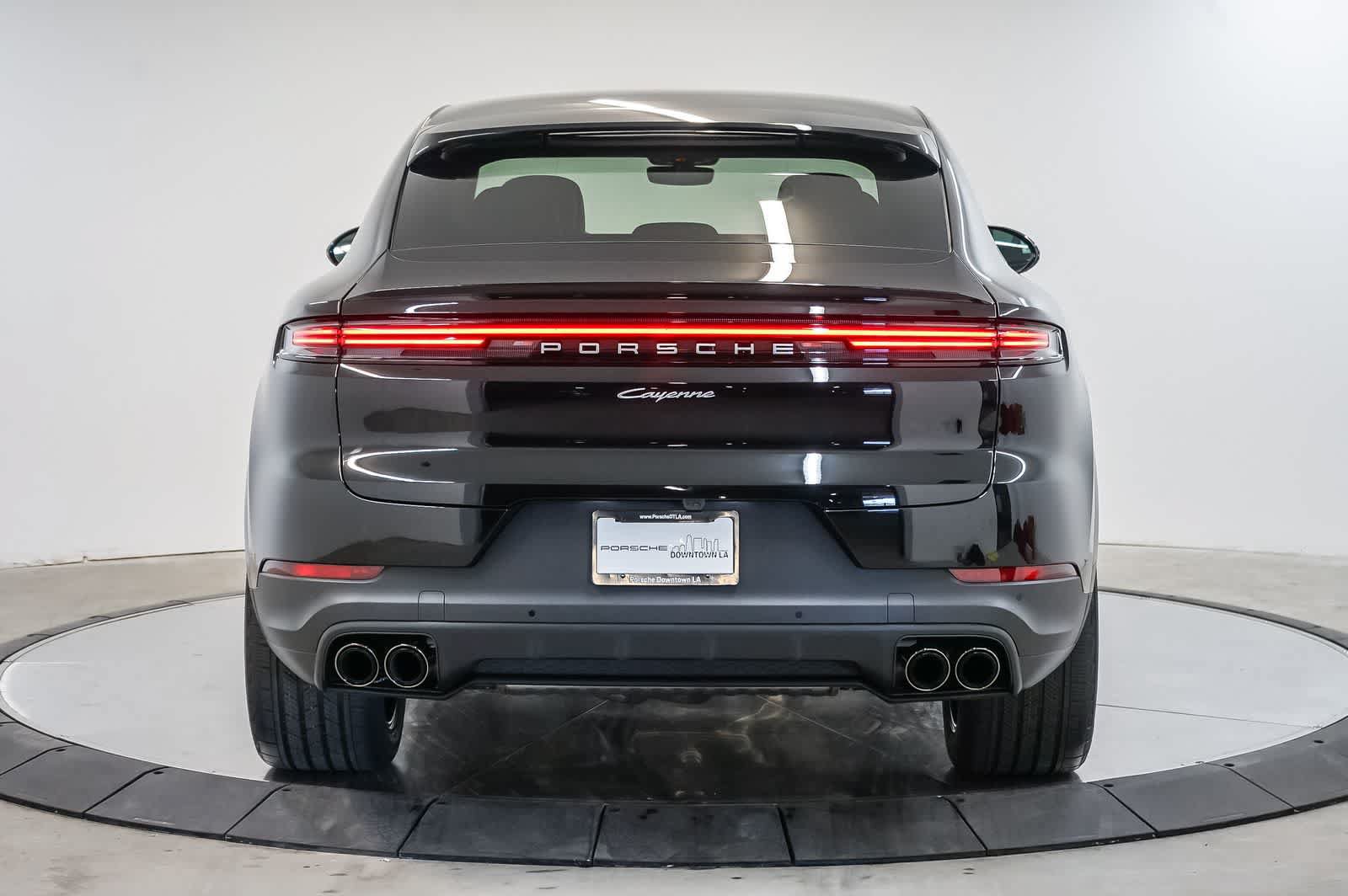 New 2026 Porsche Cayenne Coupe AWD/4WD image 10