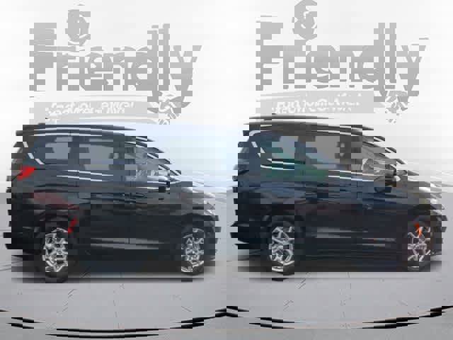 Certified 2024 Chrysler Pacifica Touring-L image 6