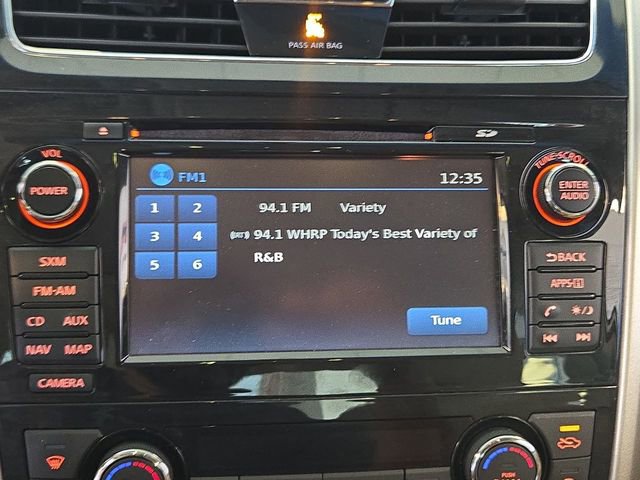 Used 2014 Nissan Altima 2.5 SL w/ Technology Package image 16