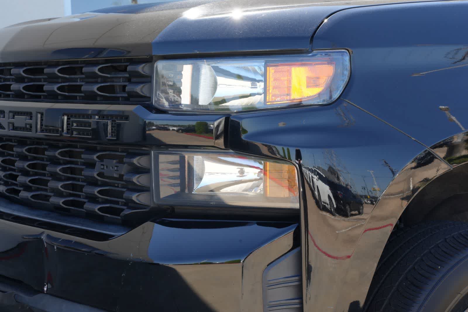 Used 2020 Chevrolet Silverado 1500 Custom w/ Custom Value Package RWD image 23