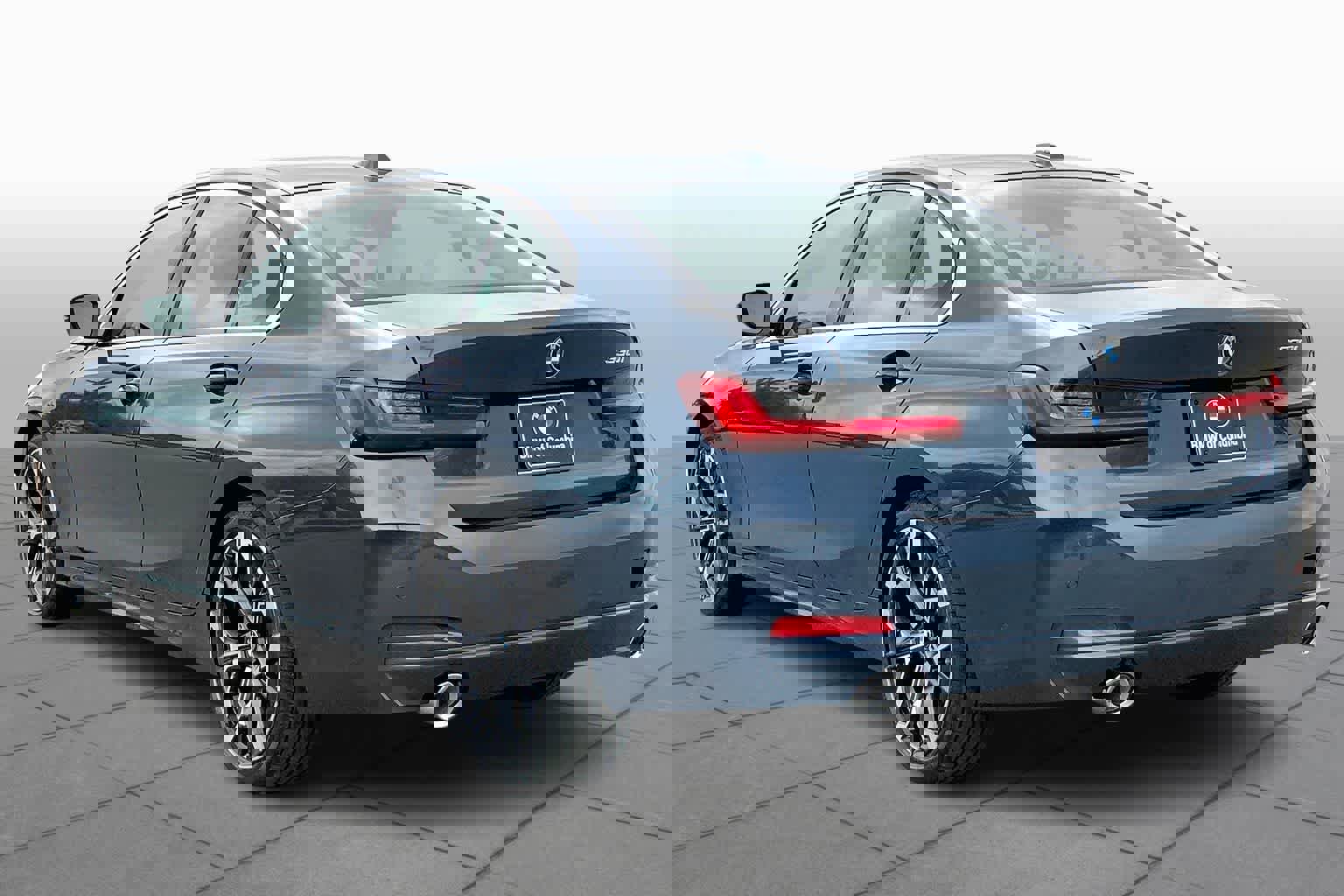 New 2025 BMW 330i Sedan w/ Premium Package image 12