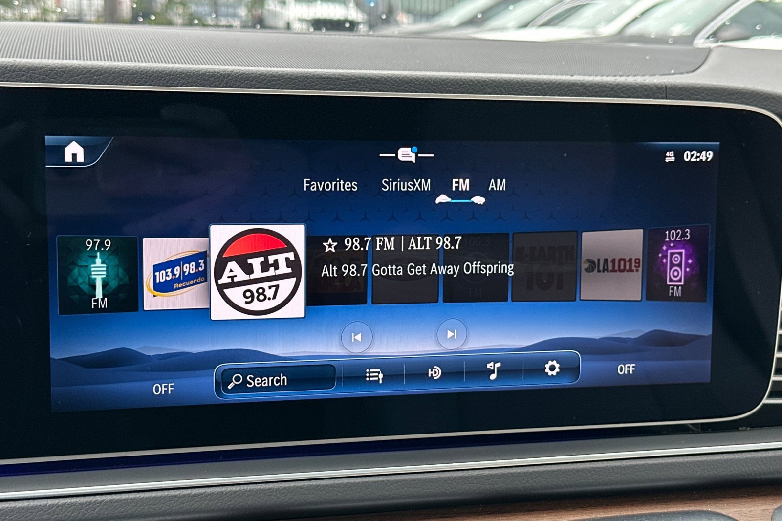 Certified 2025 Mercedes-Benz GLS 450 4MATIC image 23