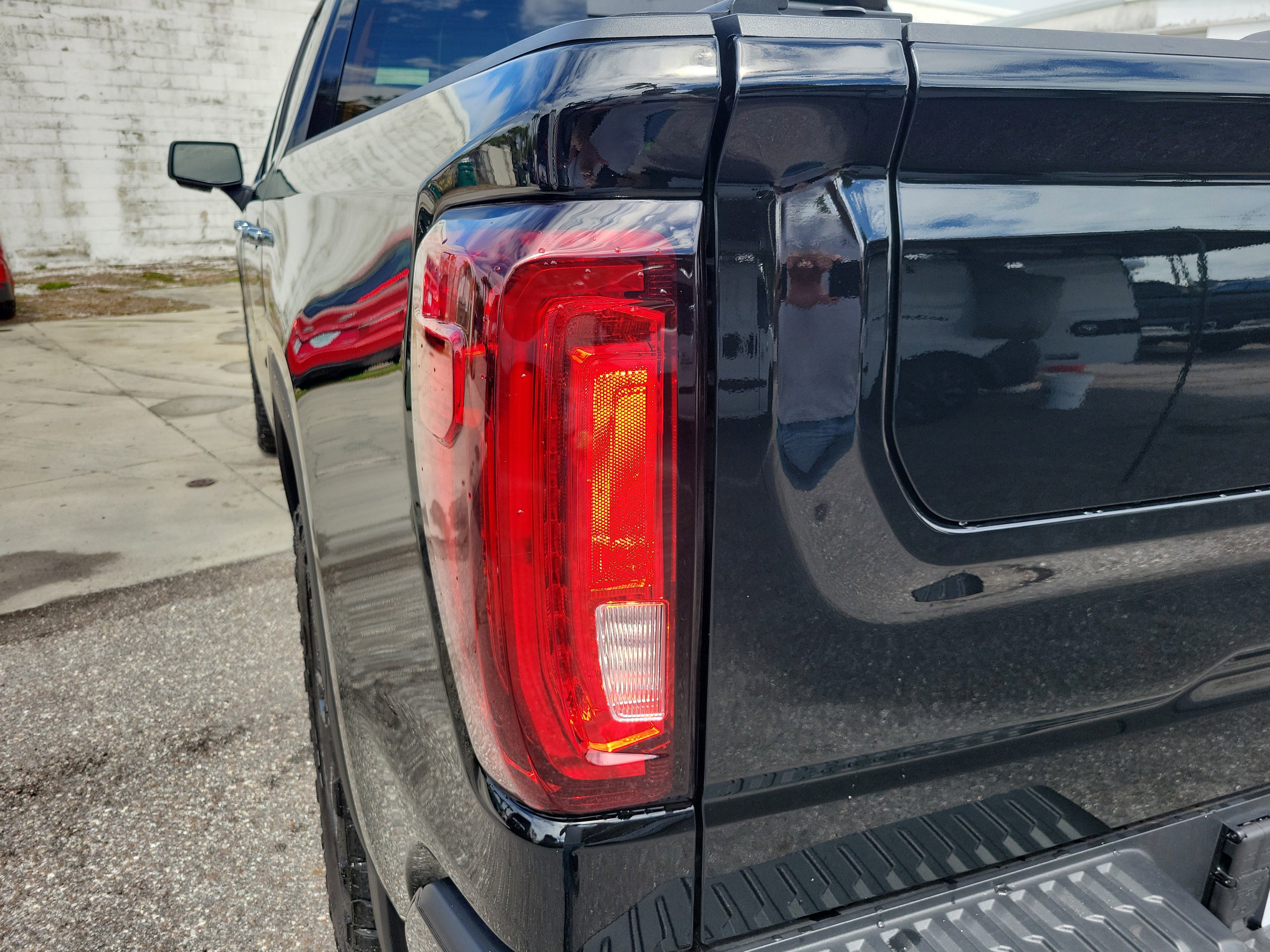 Certified 2026 GMC Sierra 1500 Denali Ultimate AWD/4WD image 11