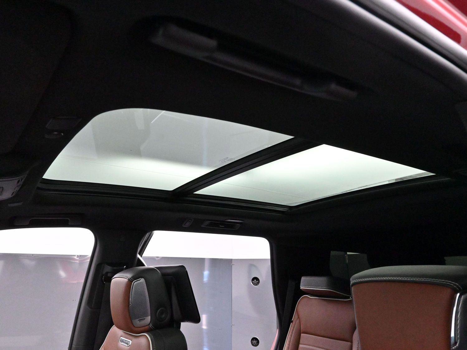 Used 2024 GMC Yukon Denali Ultimate image 30