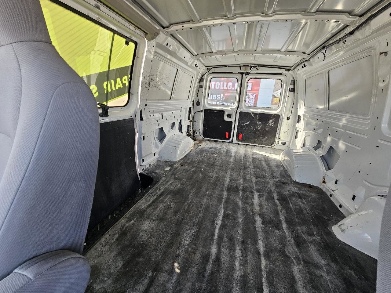 Used 2012 Ford E-250 and Econoline 250 w/ PWR Group RWD image 23