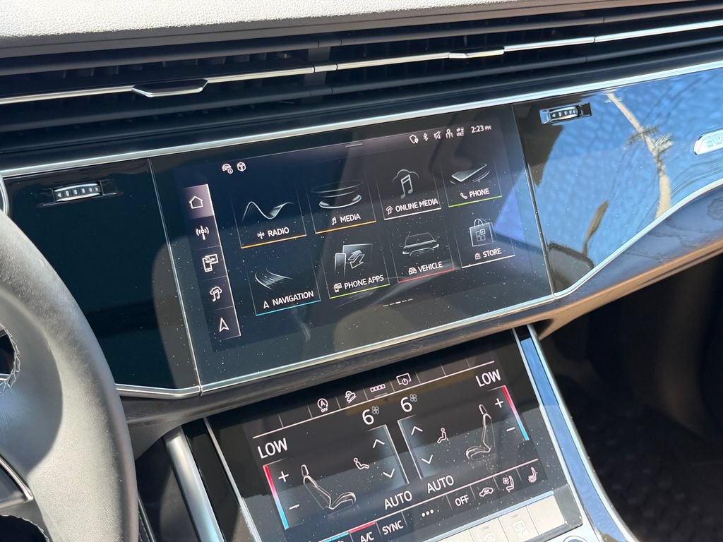 Used 2025 Audi Q8 Premium Plus w/ Premium Plus Package AWD/4WD image 21
