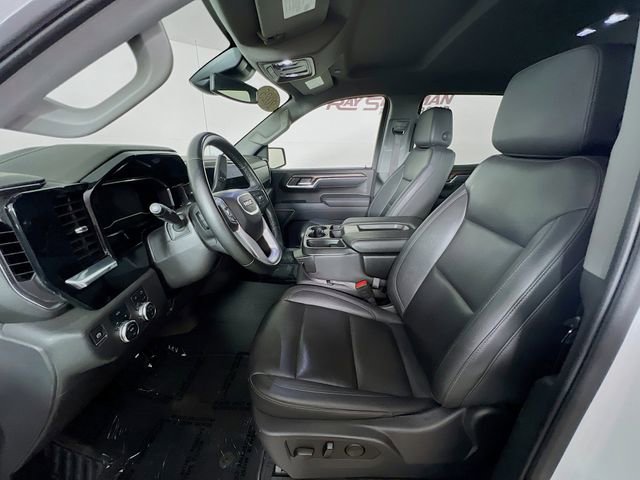 Used 2025 GMC Sierra 1500 SLT AWD/4WD image 10