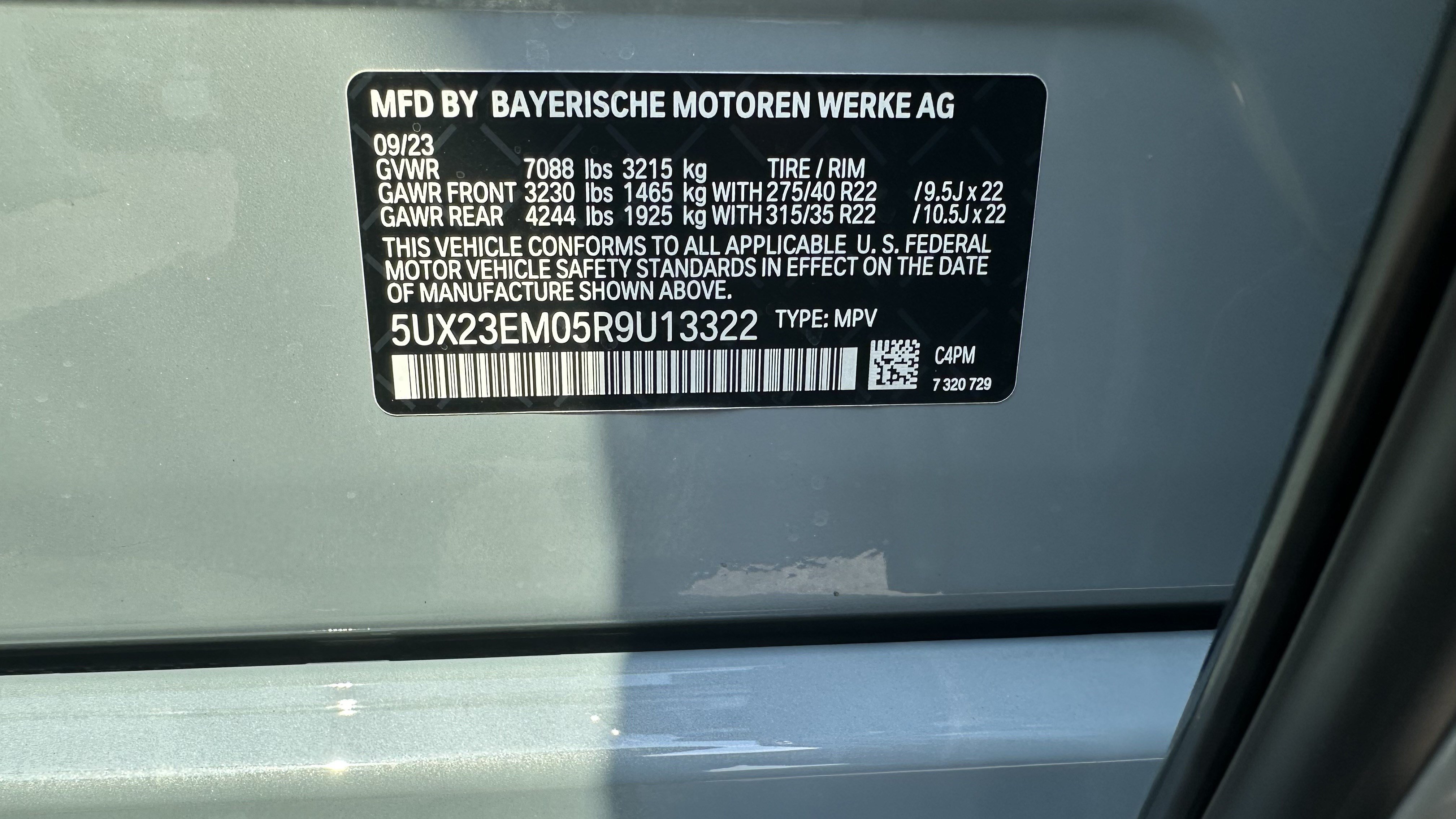 Used 2024 BMW X7 xDrive40i w/ Executive Package AWD/4WD image 34