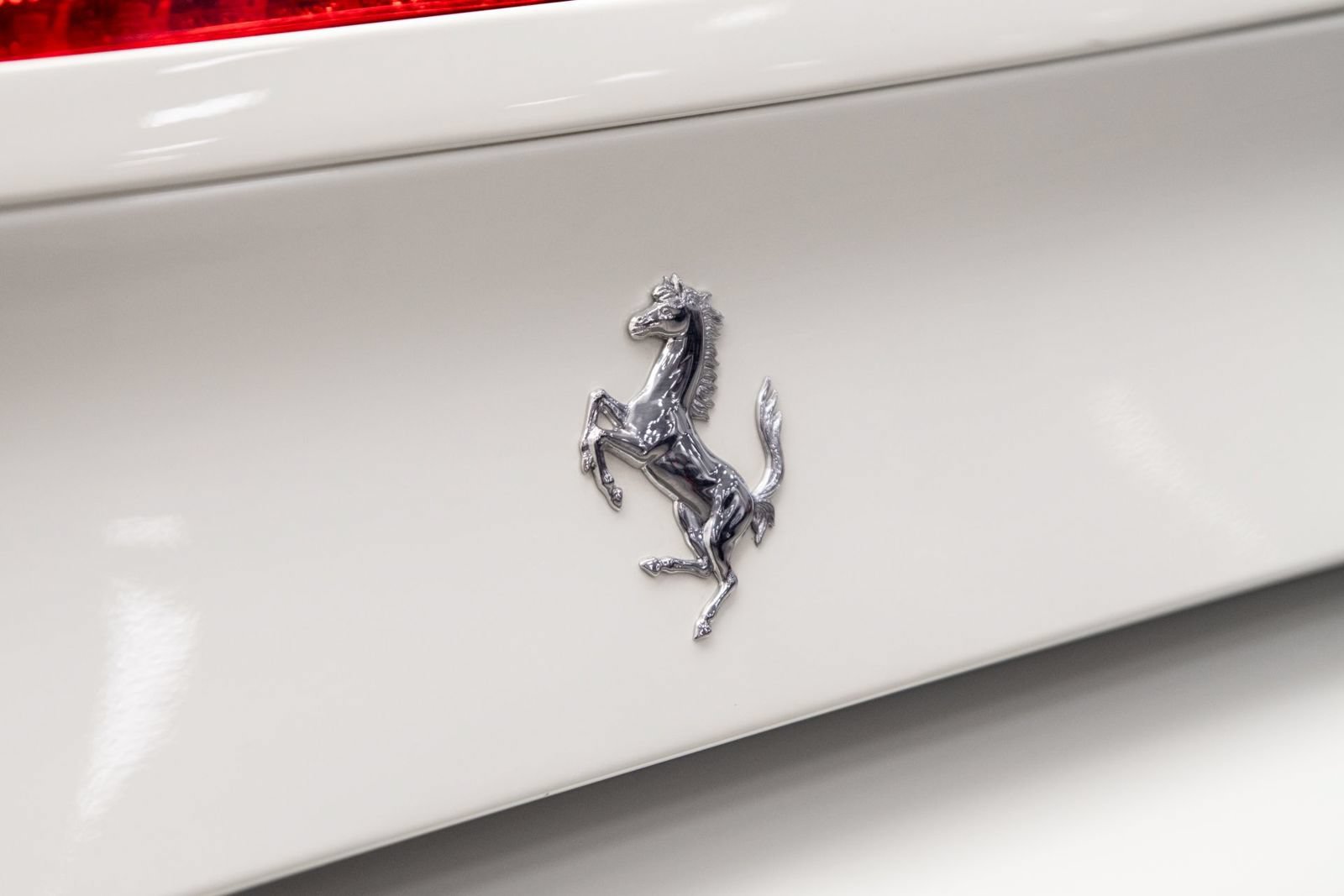 Used 2019 Ferrari 488 Spider RWD image 38